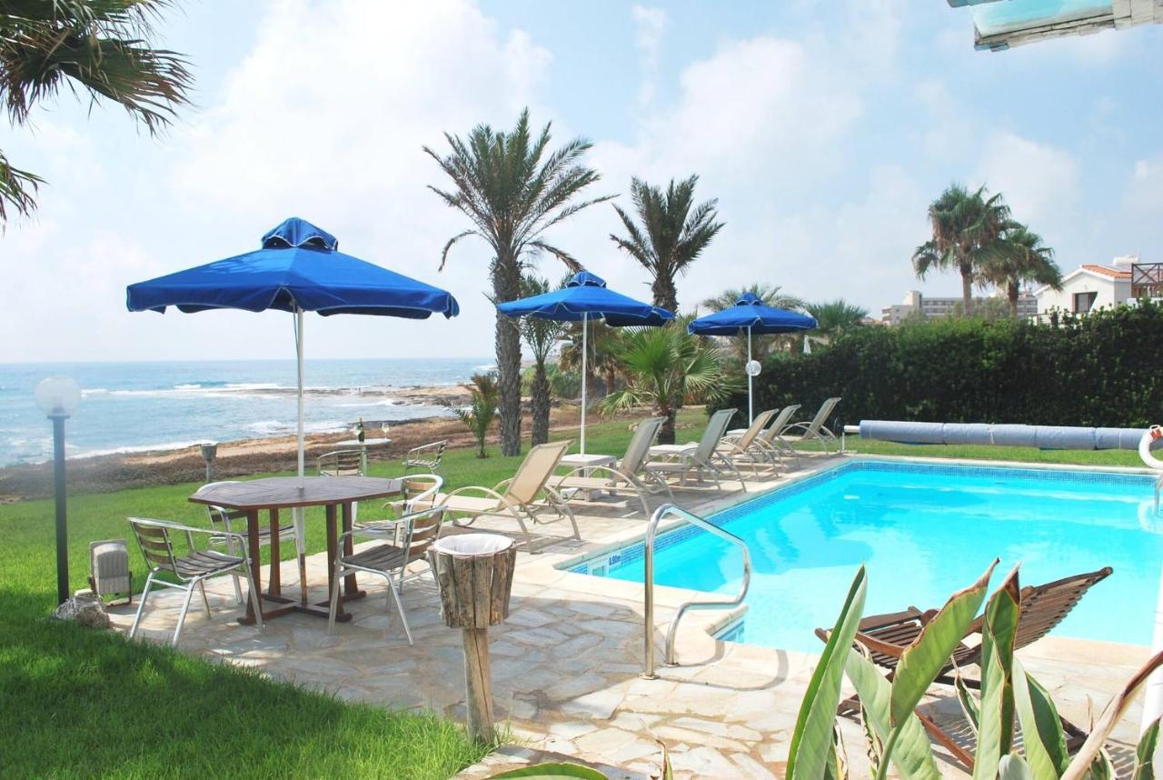 Sea Front Villa, Heated Private Pool, Amazing Location Paphos 323 كيسونيجرا المظهر الخارجي الصورة